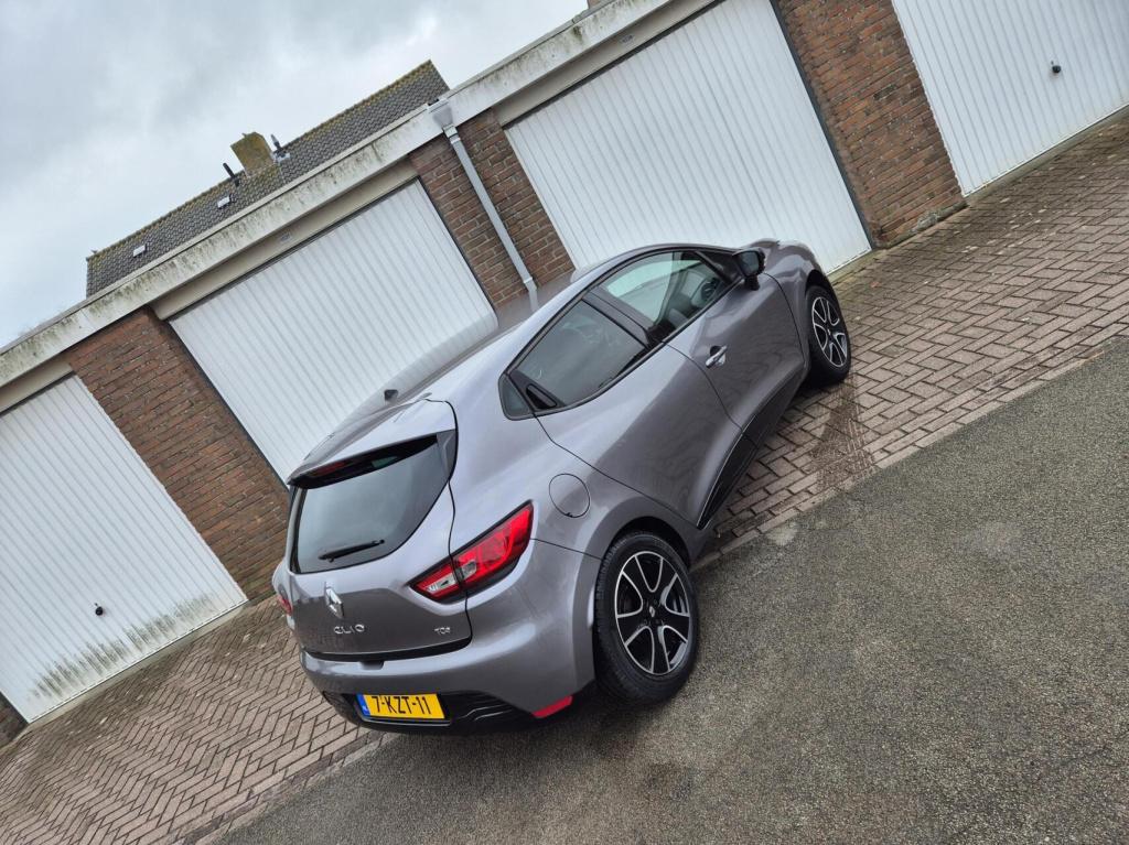 Renault Clio 0.9 tce expression / origineel nl / airco / cruisecontrol