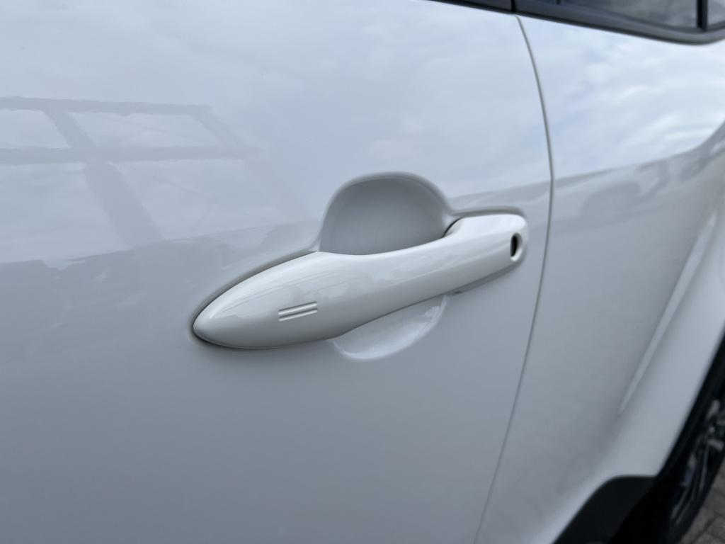 Toyota Yaris Cross 1.5 hybrid first ed. | nl auto | dealerondehouden |