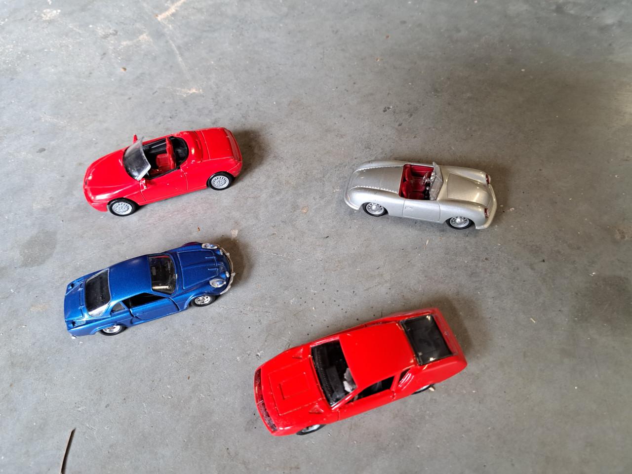 Modelauto setje 1:43