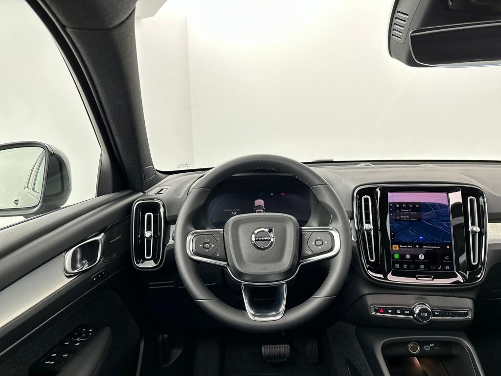 Volvo XC40 b4 197pk plus dark| 360camera| trekhaak| adap.cruise| h&k audio