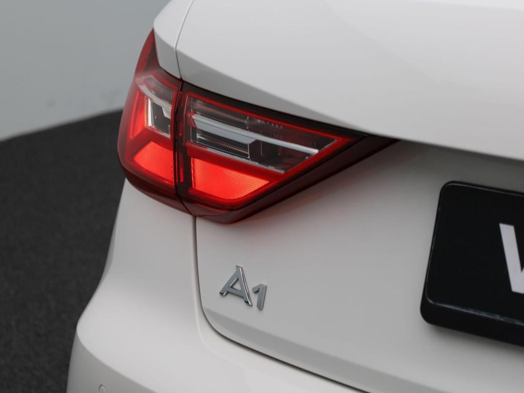 Audi A1 Sportback 1.0 25 tfsi 70kw | virtual cockpit | parkeer sensoren | c