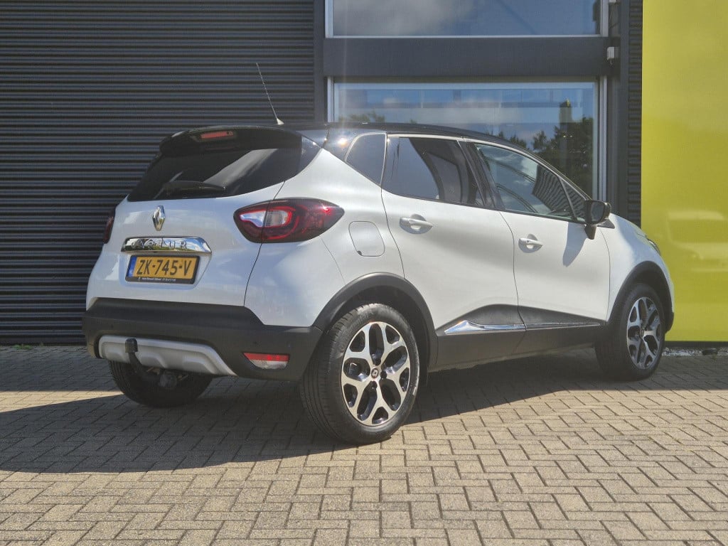 Renault Captur 1.3 tce 130 intens camera, navigatie, trekhaak, pack easy li