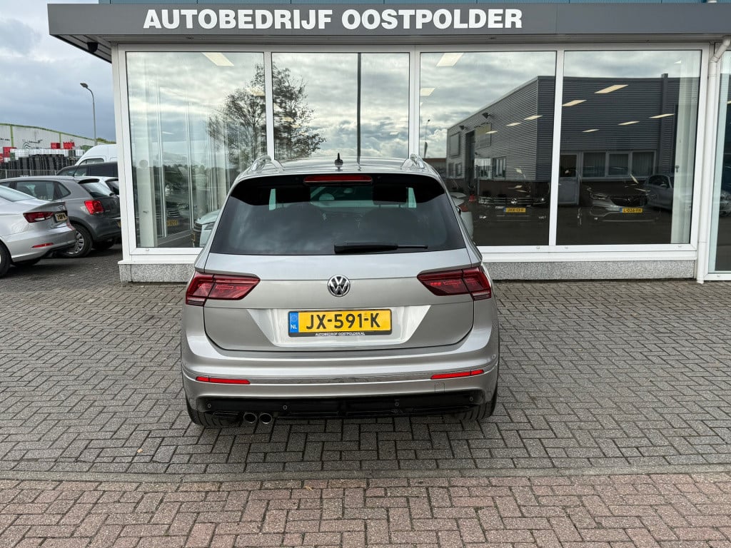 Volkswagen Tiguan 1.4 tsi connected series r line