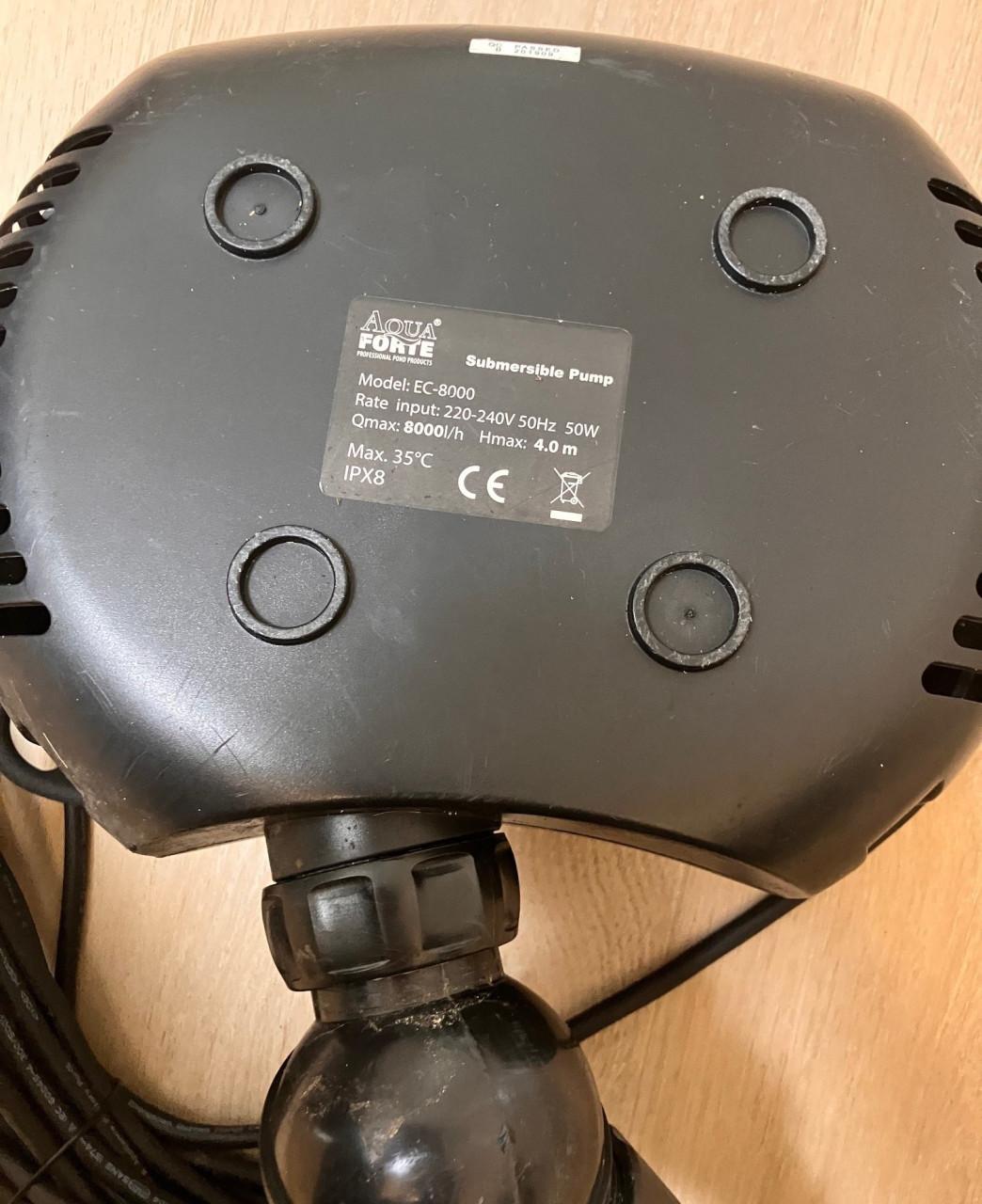 VIJVERPOMP  AQUA FORTE EC8000