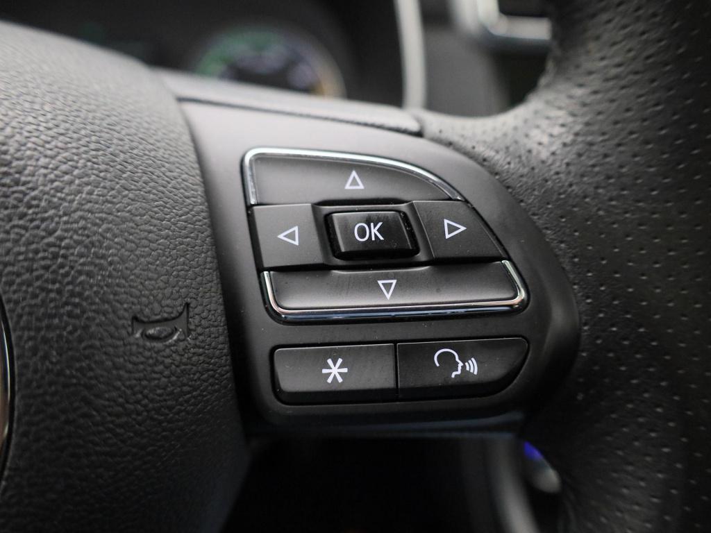 MG Zs Ev luxury 45 kwh | leder | panoramadak | carplay | stoelverwarming | 