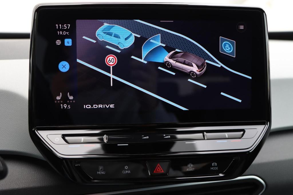Volkswagen Id.3 pro 58 kwh | soh 94,9% |