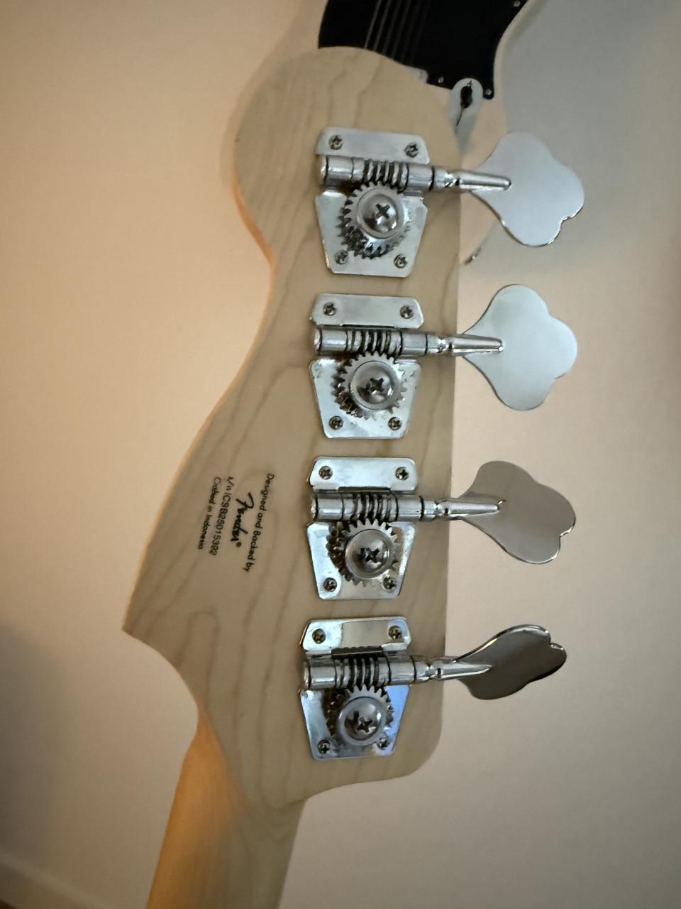 Ongebruikte Squier precision bass