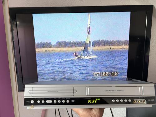 Philips DVD/VHS combispeler