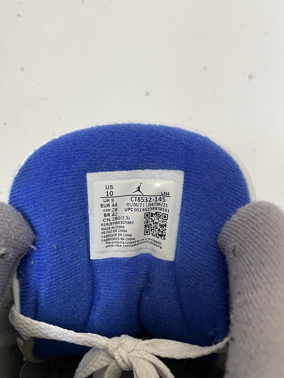 Air Jordan 3 Retro Racer Blue