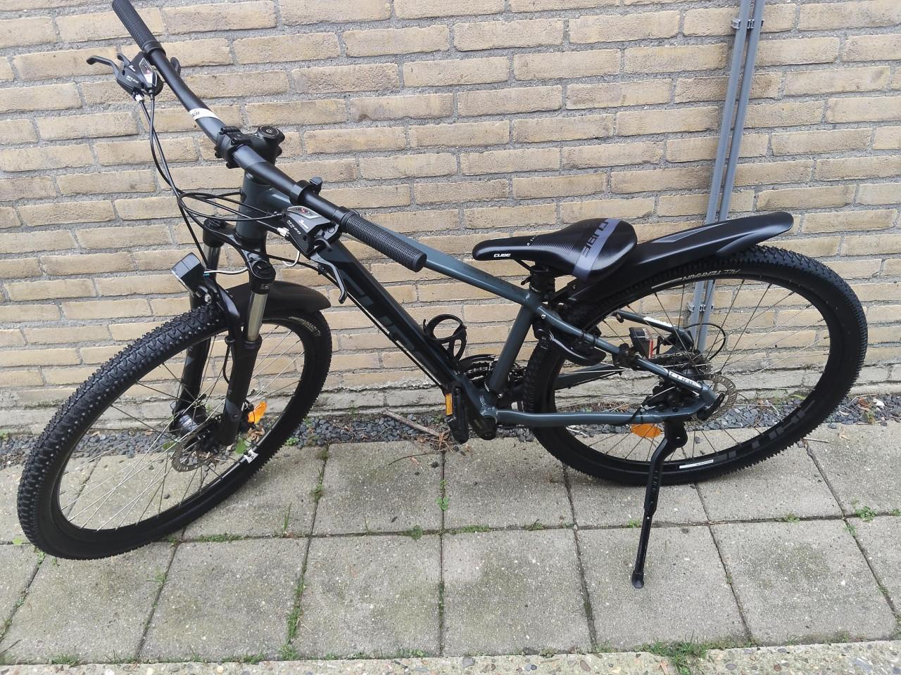 Te koop 27,5 inch cube mountainbike