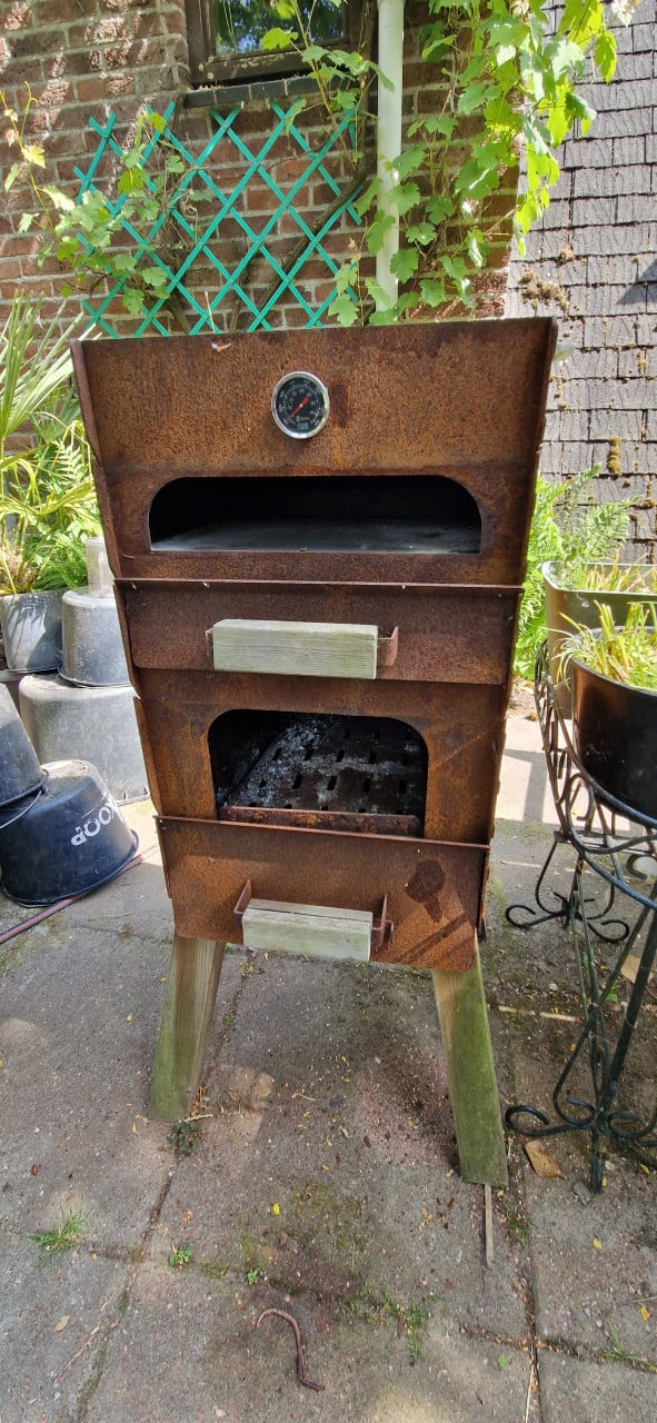 Kachel, pizza oven en bbq van welvaere