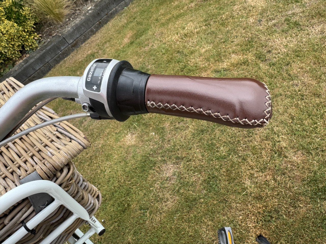 Damesfiets Gazelle, Miss Grace met nieuwe fietsmand