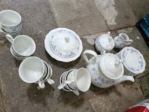Thee of koffie servies