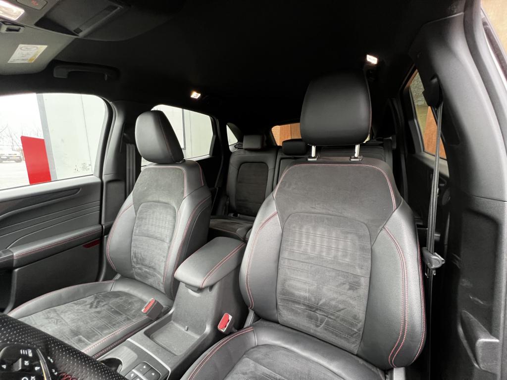 Ford Kuga 2.5 phev st-line x 225 pk | pdc v+a | camera | voorstoelen/stuur/