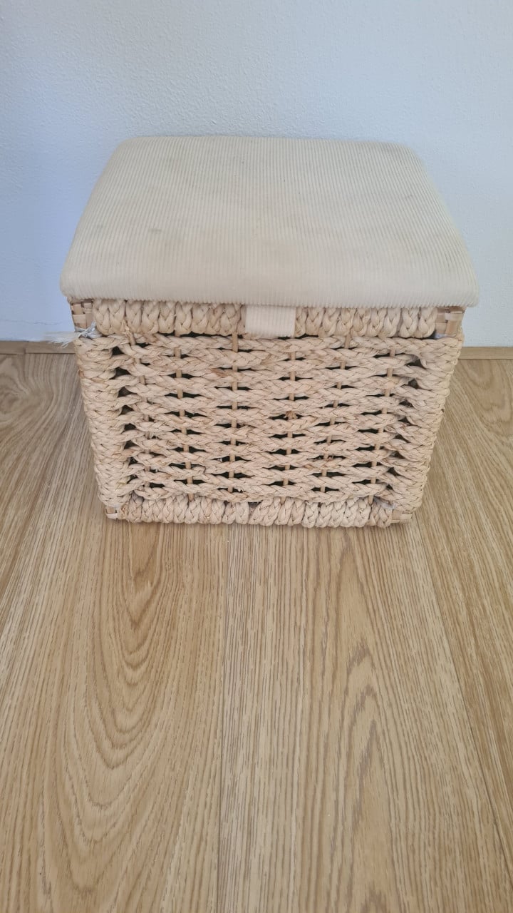 Rietenmand te koop