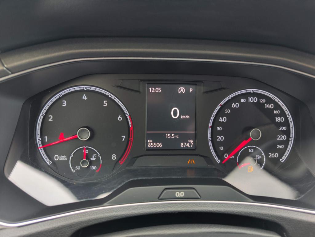 Volkswagen T-roc 1.5 tsi 150pk 7-dsg style | trekhaak | carplay