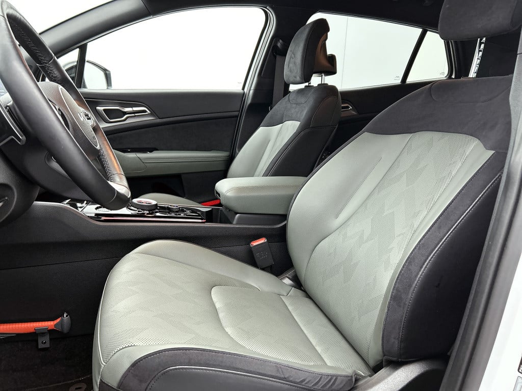 Kia Sportage 1.6 t-gdi plug-in hybrid awd dark edition