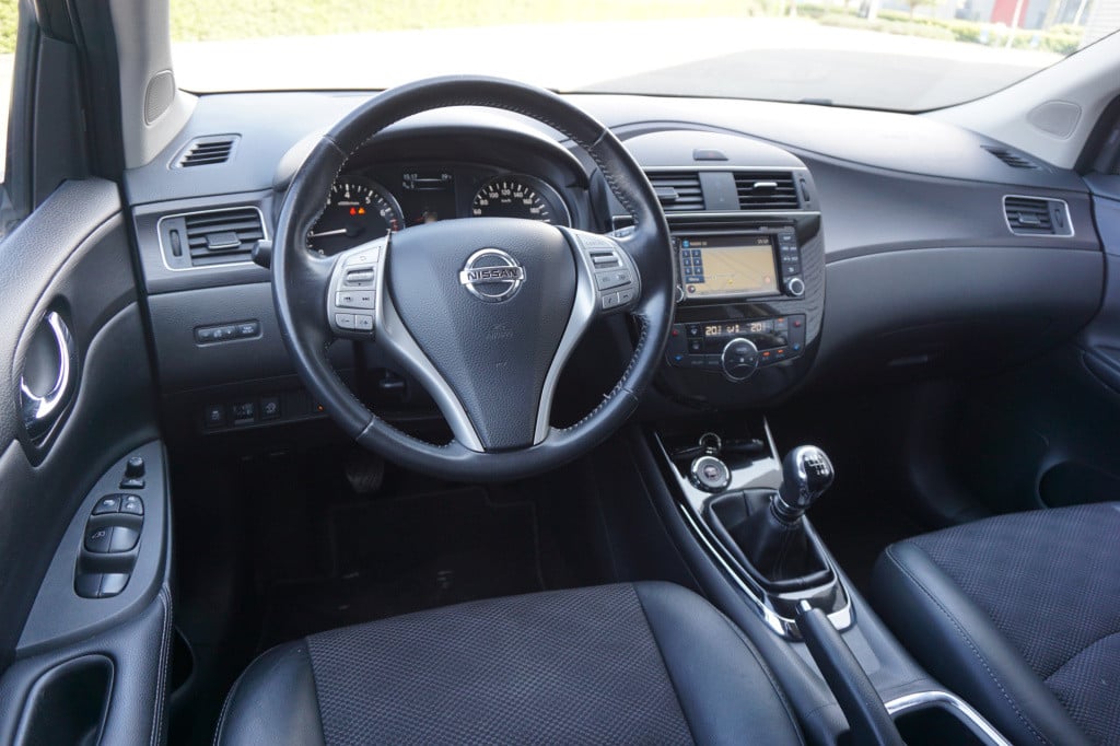 Nissan Pulsar 1.2 dig-t n-vision climate / navi / camera / parkeers. / crui