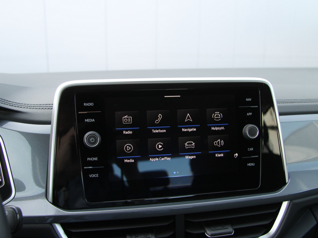 Volkswagen T-roc 1.5 tsi 150pk dsg style | private lease!