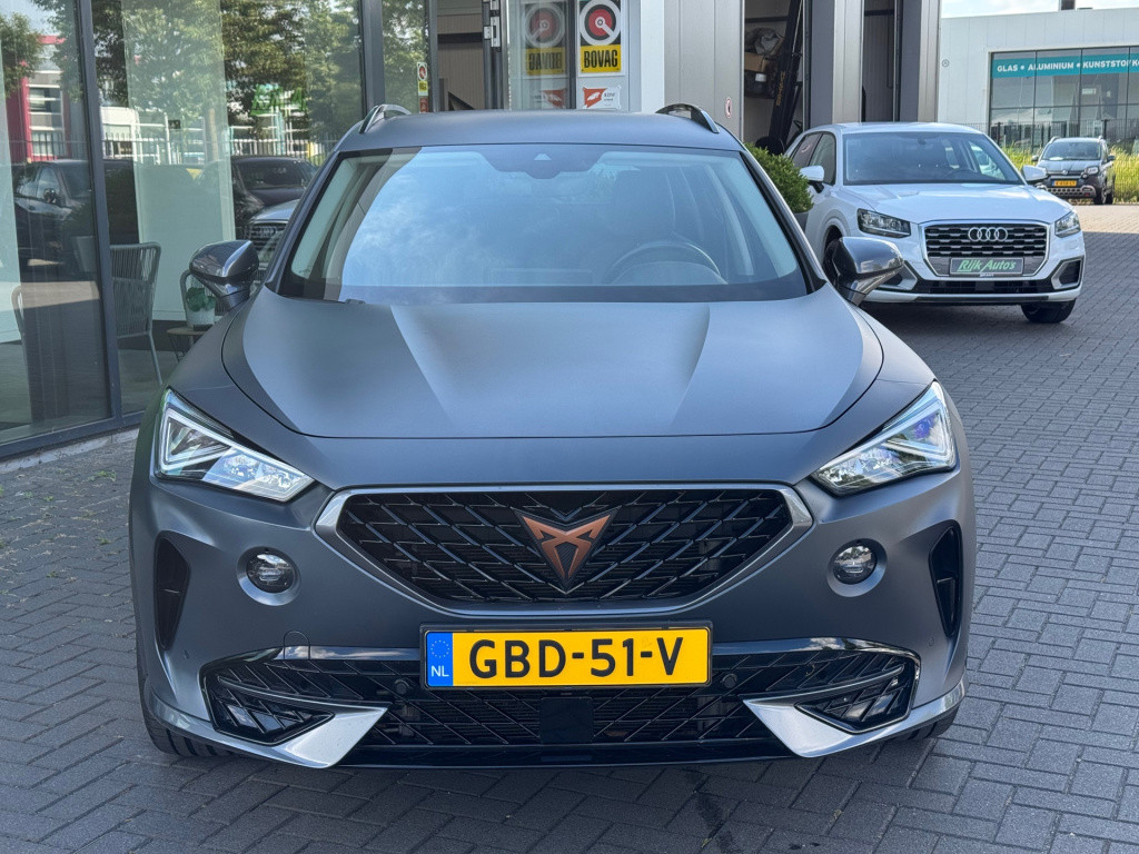 Cupra Formentor 1.4 e-hybrid business * matt grijs * navigatie * trekhaak