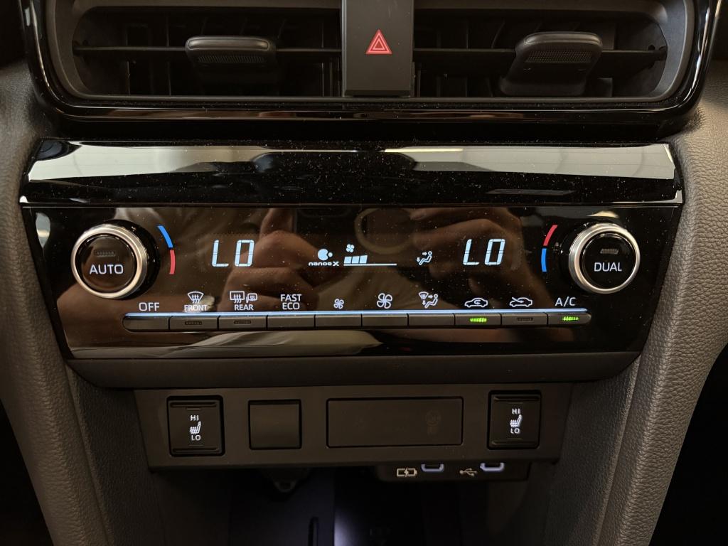 Toyota Yaris Cross 1.5 hybr 130 executive | premium pack |