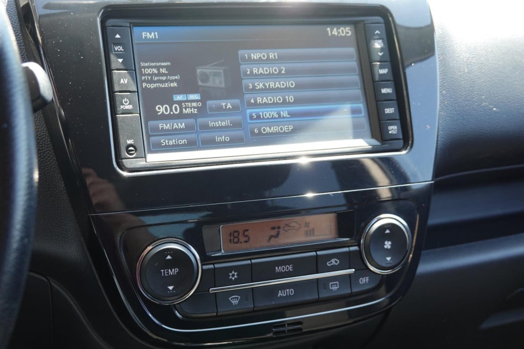 Mitsubishi Space Star 1.2 instyle