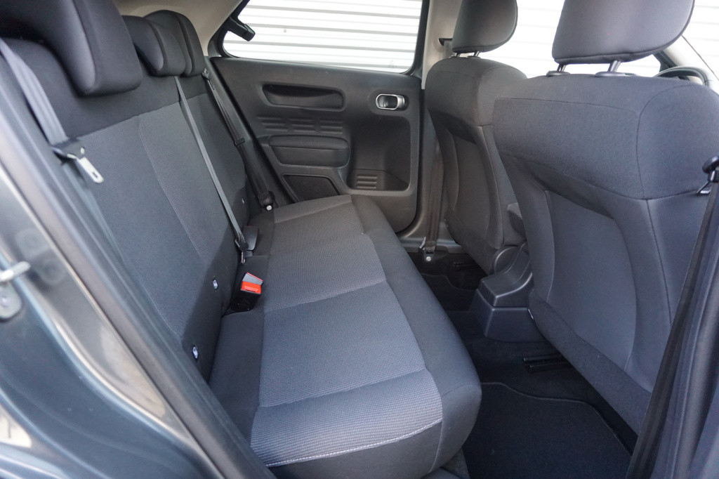 Citroen C4 Cactus 1.2 puretech shine airco / navi / carplay / elektr. ramen