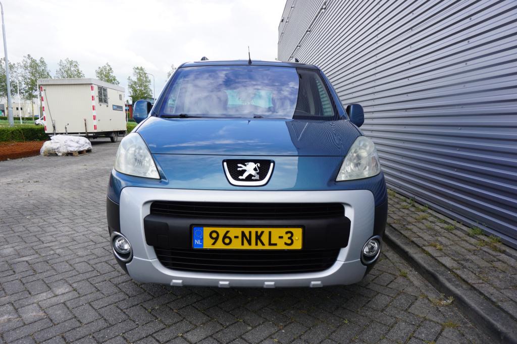 Peugeot Partner tepee 1.6 outdoor climate / pano / parkeers. / dubbele schu