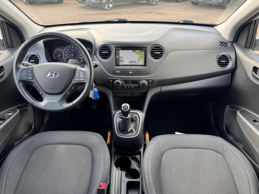 Hyundai I 10 1.0i i-motion go! 2016