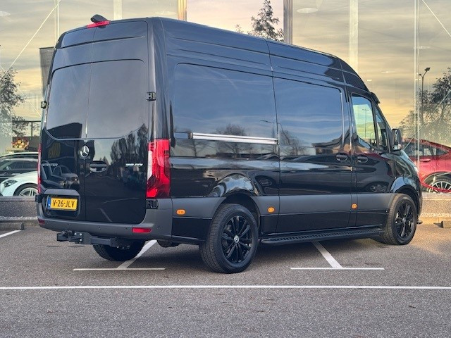 Mercedes-Benz Sprinter 319 1.9 cdi l2 l distronic l 3,5 t trekhaak l led l 