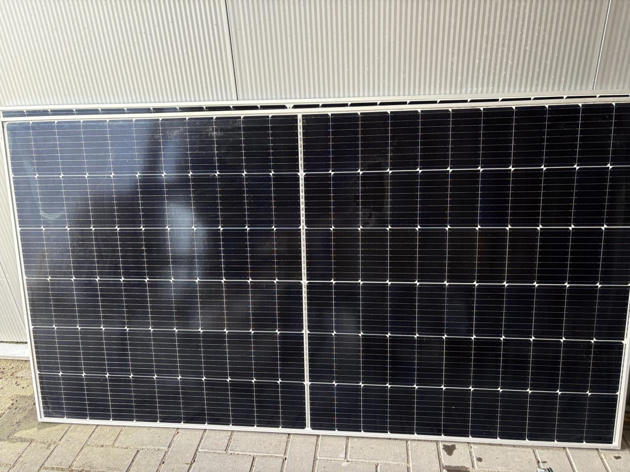 Zonnepanelen longi 495w