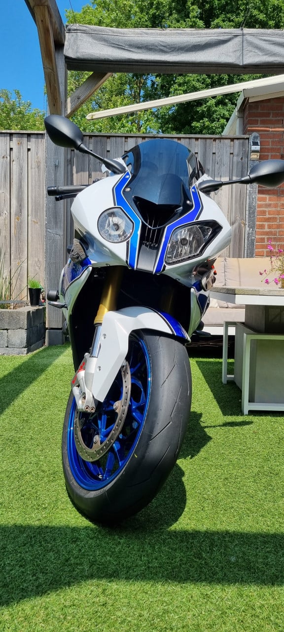 BMW S1000RR