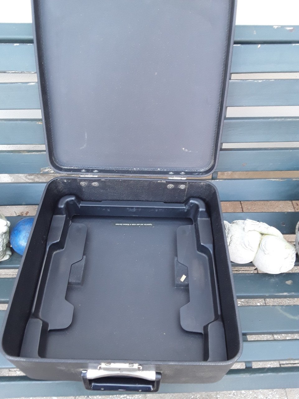 Te koop een vintage Olympia typmachine