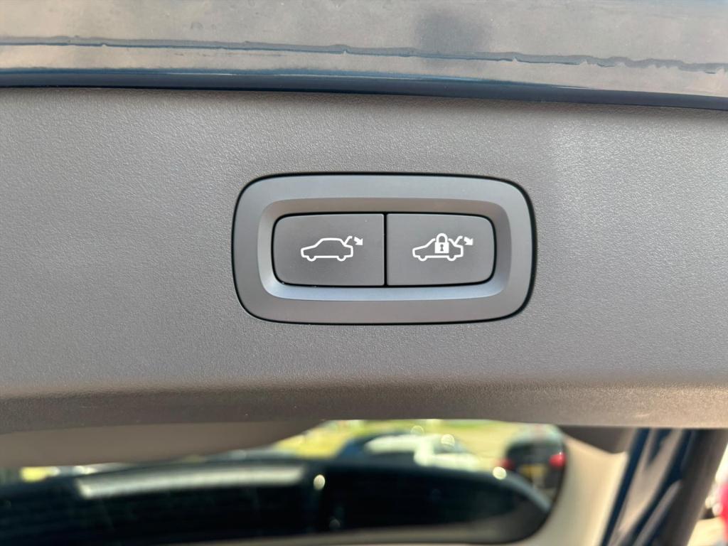 Lynk & Co 01 1.5td 261pk phev 7dcth, panorama dak, adaptive cc, carplay