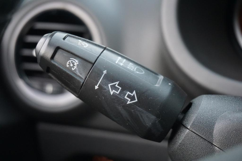 Opel Corsa 1.4-16v '111' edition airco / elektr. ramen / cruise / trekhaak 