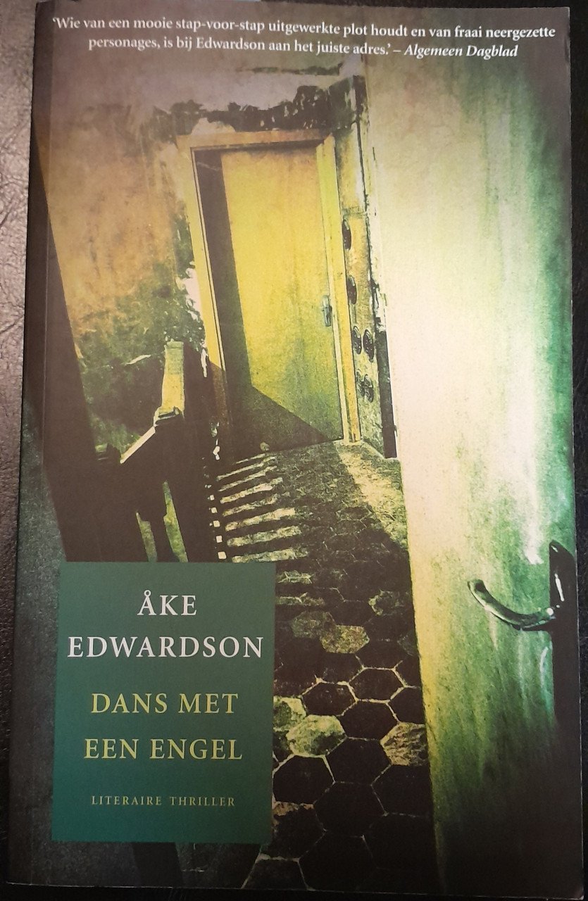 Ake Edwardson Dans met een engel.
