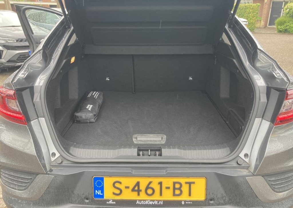 Renault Arkana 1.6 e-tech hybrid 145 intens