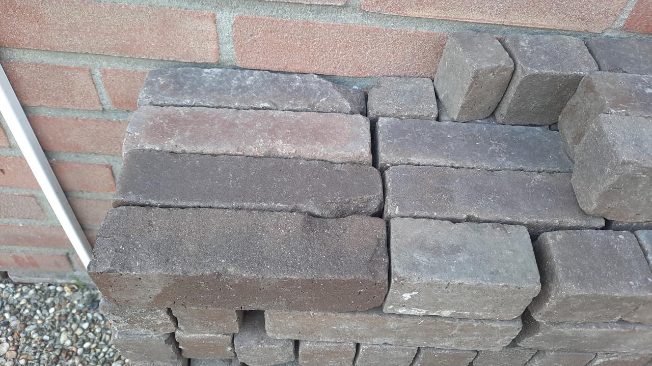 Waaltjes / betonklinkers gratis ophalen