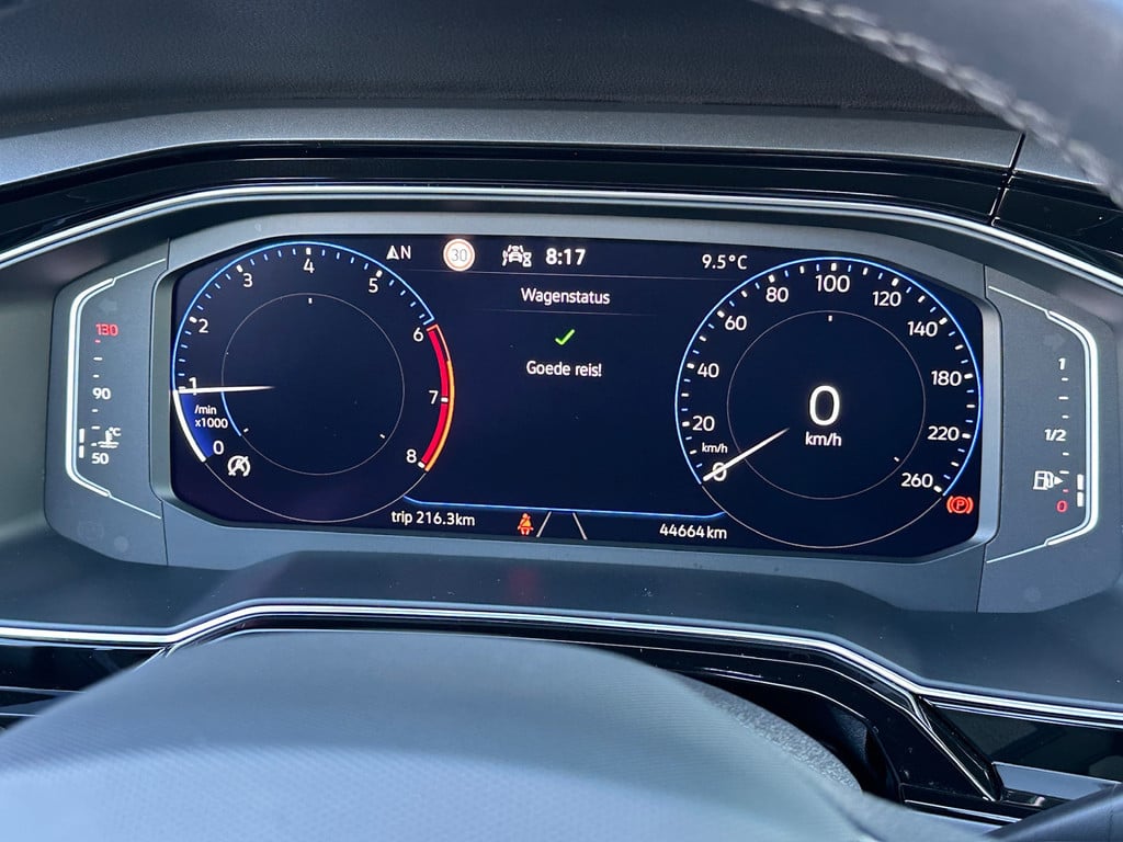 Vw Polo1.0 TSI R-Line pano|IQ-led Fabrieksgarantie tot en met juli 2026