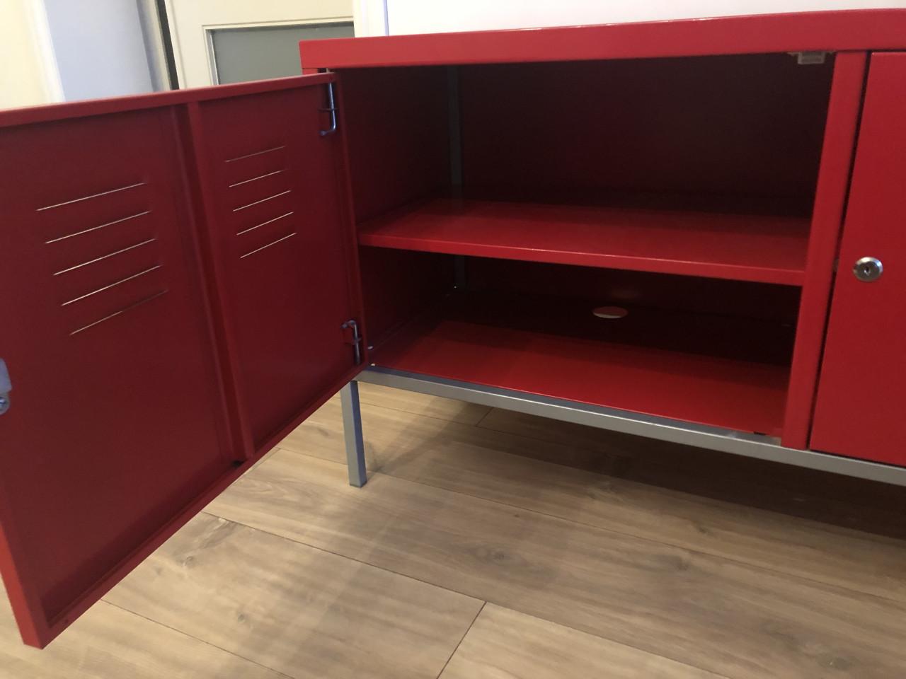 Ikea kastje 2 deurs rood