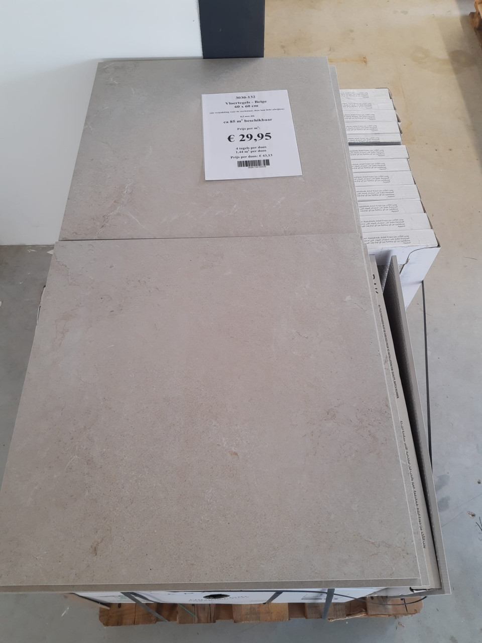Natuursteenlook tegels, lichte zandkleur, 60x60 cm, per m²