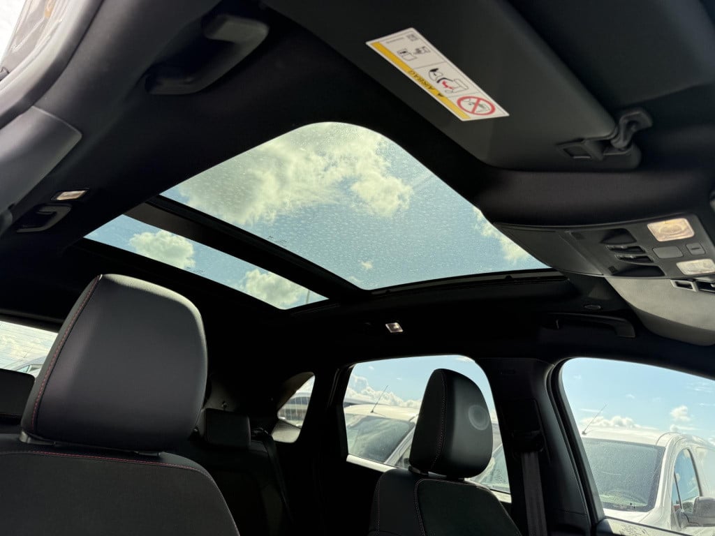 Ford Kuga 2.5 phev graphite tech edition 19'' lmv | trekhaak | panoramadak 