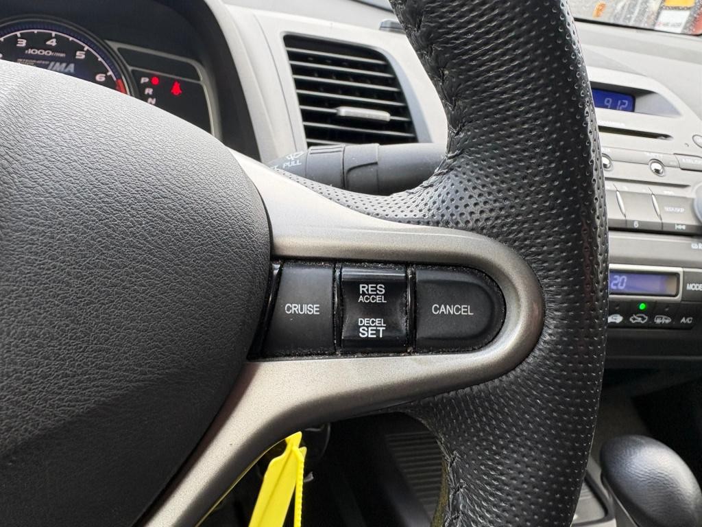 Honda Civic 1.3 hybrid