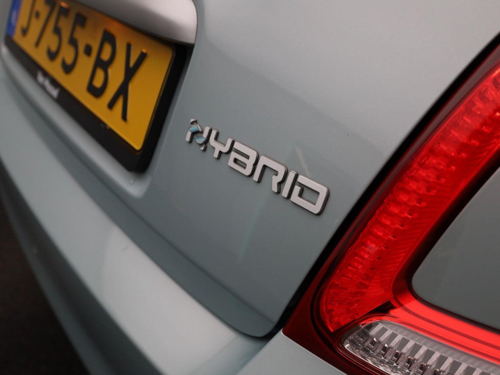 Fiat 500 1.0 hybrid launch edition | lmv | schuifdak! | parkeer sensoren | 