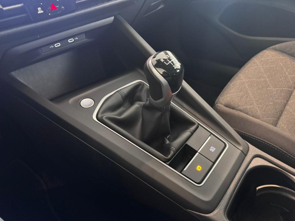 Volkswagen Golf variant 1.5 tsi life business