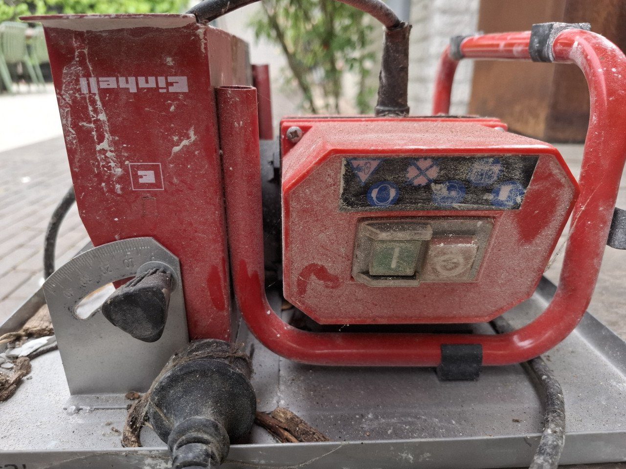 Einhell tegelzaag 1 keer gebruikt