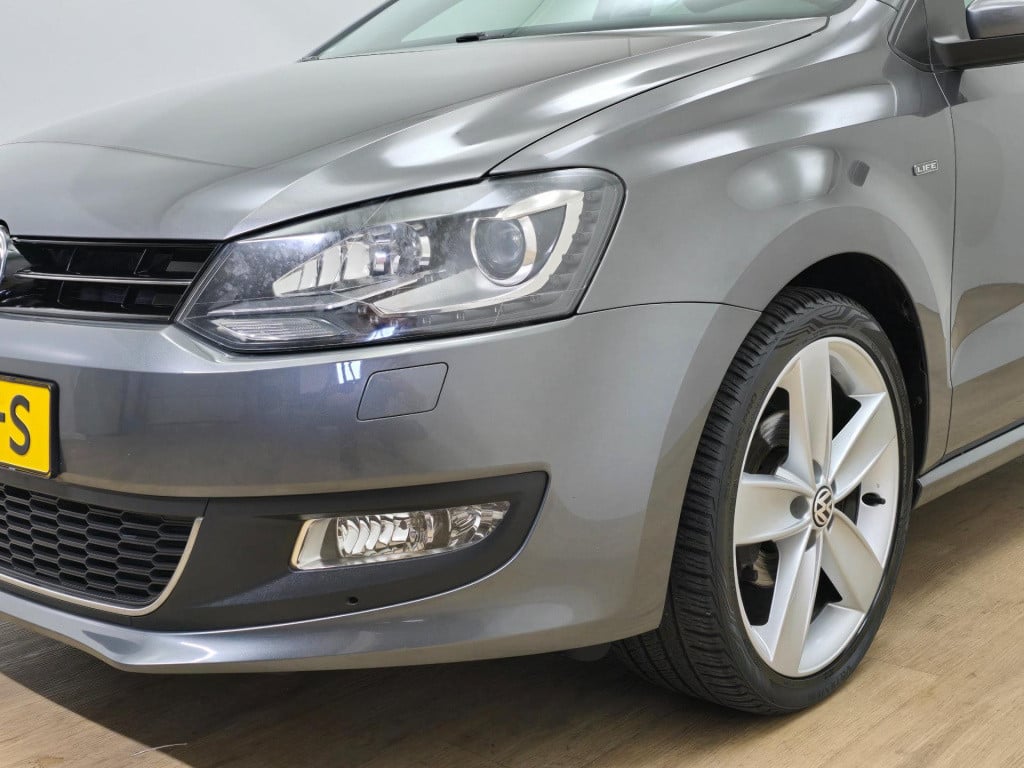 Volkswagen Polo occasion 1.2 tsi highline automaat met sportieve look | cru
