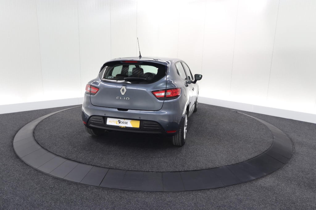 Renault Clio tce 90 limited | navigatie | parkeersensoren | cruise control 