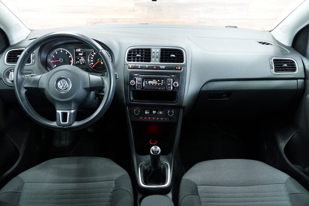 Volkswagen Polo 1.2 tsi | stoelverw. | pdc | airco |