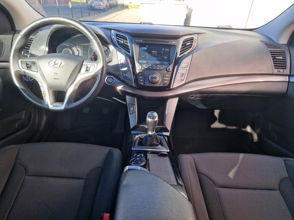 Hyundai I40 wagon 1.6 gdi blue business edition